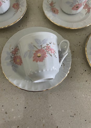 Pastel Çiçek Desenli Beyaz Porselen Fincan Takımı - Görsel 6