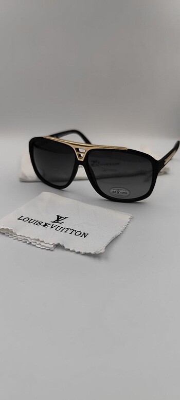 LOUİS VUİTTON BAYAN MODEL