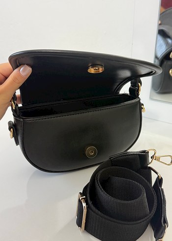 Siyah Deri Yılan Desenli Kadın Çanta - Görsel 2