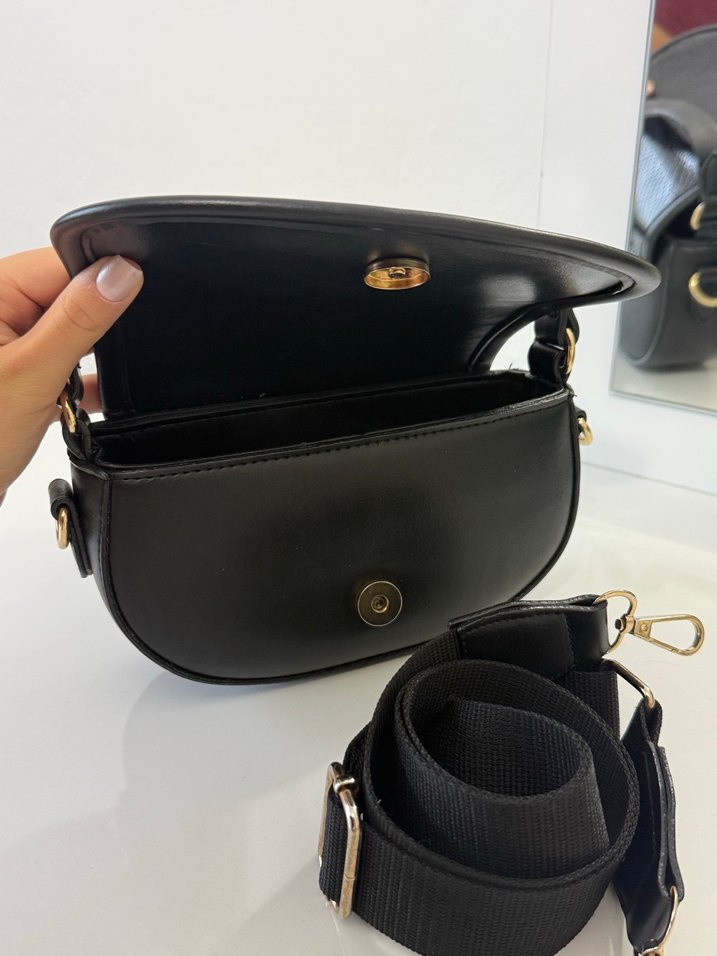 Siyah Deri Yılan Desenli Kadın Çanta - Görsel 2