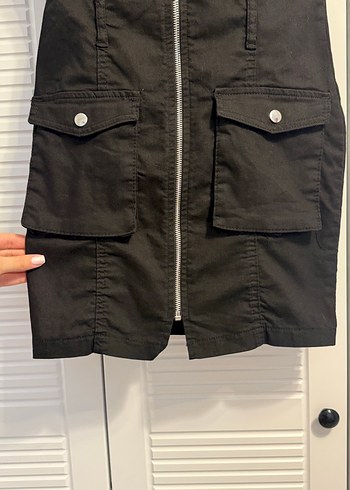 Siyah Fermuarlı Kısa Kollu Denim Tulum - Görsel 3