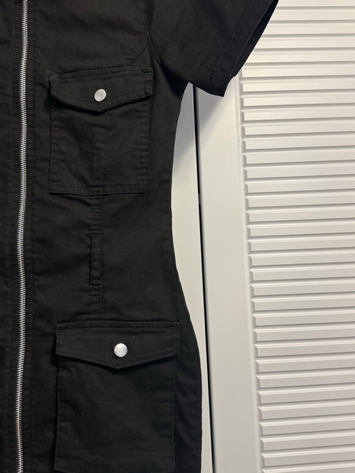 Siyah Fermuarlı Kısa Kollu Denim Tulum - Görsel 2