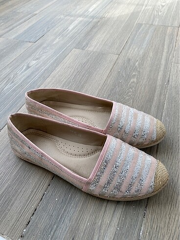 Pembe Babet