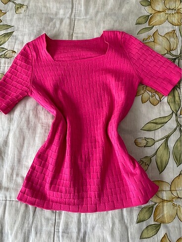 m Beden Pembe Crop