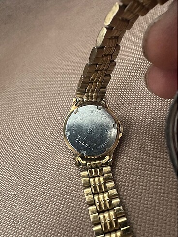 Beden altın Renk Seiko bayan kol saati
