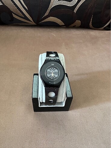 Swatch bayan kol saati