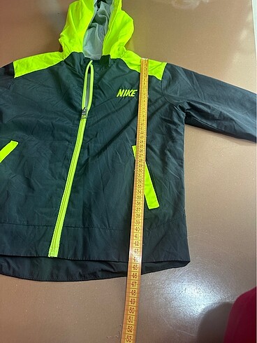 Nıke rüzgarlık mont - Görsel 5