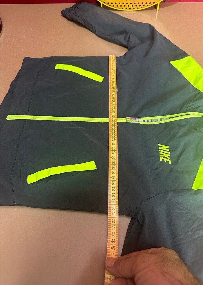 Nıke rüzgarlık mont - Görsel 4