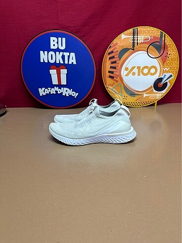 Nıke spor ayakkabı