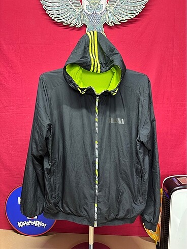 Adidas rüzgarlık mont
