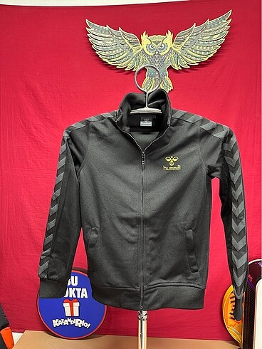 Hummel eşofman üstü