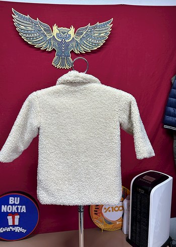 Kız Çocuk Beyaz Kürklü Ceket - Görsel 3