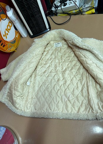 Kız Çocuk Beyaz Kürklü Ceket - Görsel 7