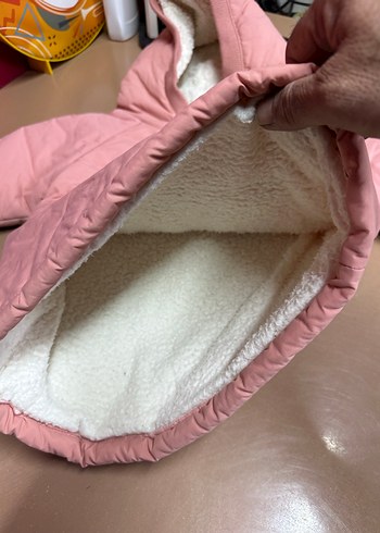 Kız Çocuk Pembe Kapüşonlu Kürklü Mont - Görsel 7