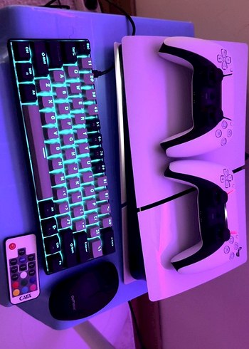 Sony Sony PlayStation 5 Oyun Konsolu ve Kontrolcüler