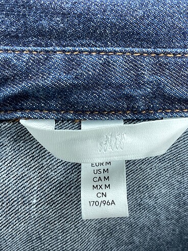 m Beden çeşitli Renk H&M Gömlek %70 İndirimli.