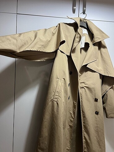 l Beden Etiketli Trench