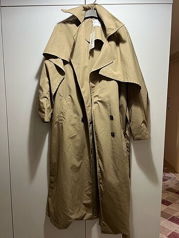 Etiketli Trench