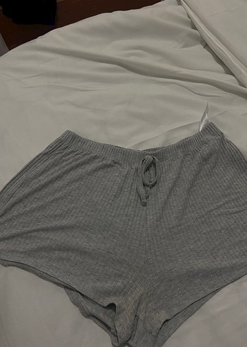 Gri Kadın Mini Şort Rahat Kesim - Görsel 2