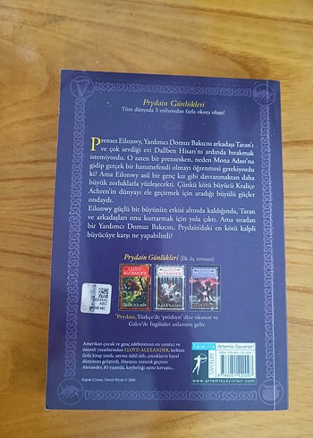 Llyr kalesi -Lloyd Alexander - Görsel 2