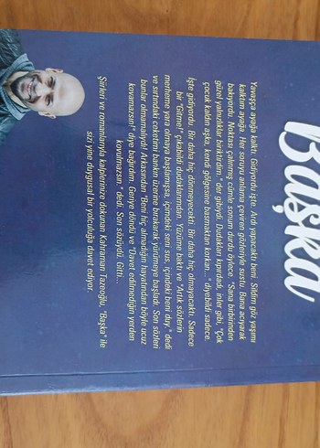 Başka - Kahraman Tazeoğlu Şiir Kitabı - Görsel 2