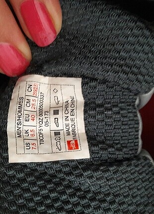 40 Beden gri Renk The North face kar botu