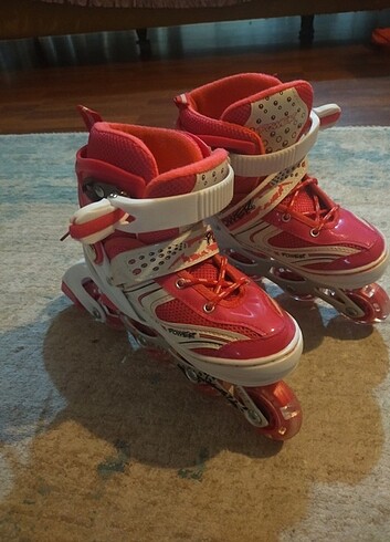 Skates ışıklı alıştırma pateni