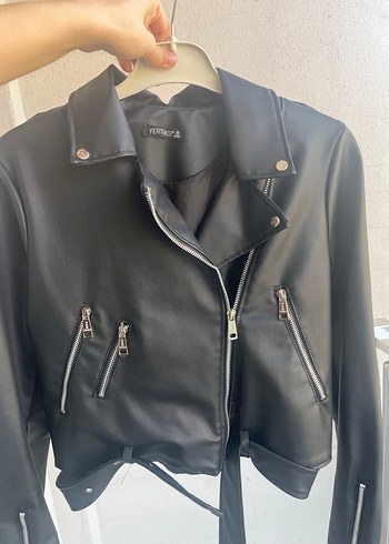 Siyah Deri Kemerli Kısa Biker Ceket - Görsel 3
