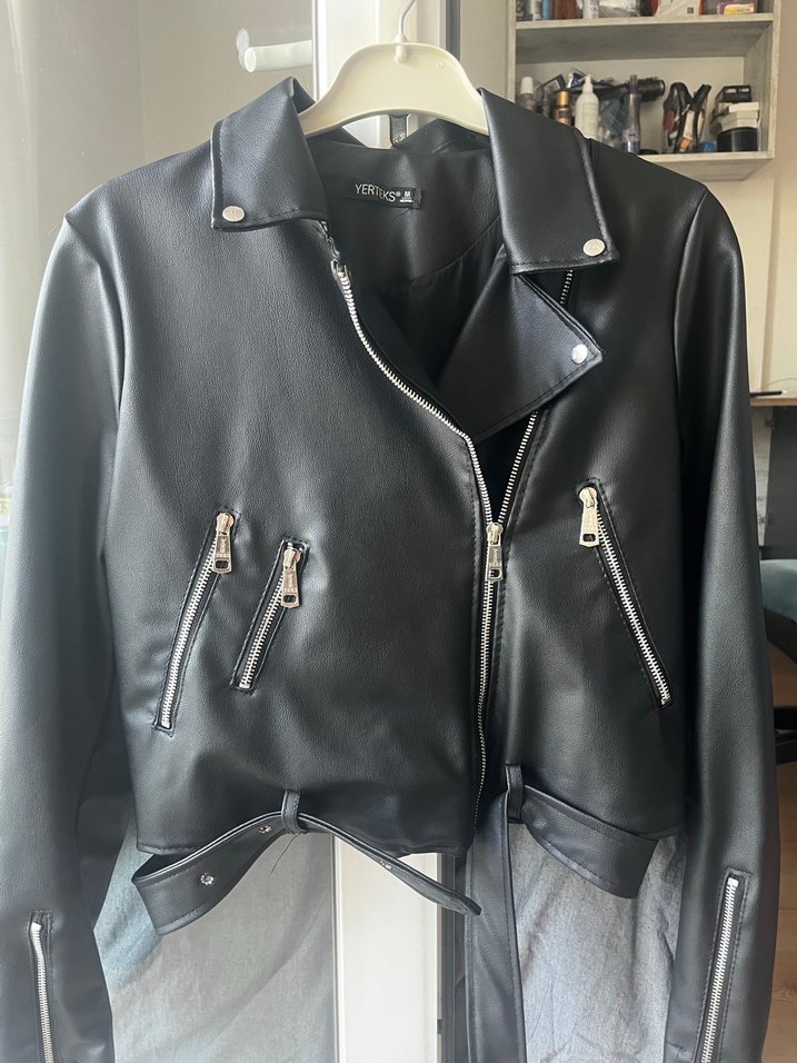 Siyah Deri Kemerli Kısa Biker Ceket - Görsel 2