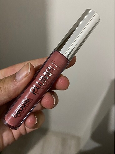 Beaulis Lip Gloss
