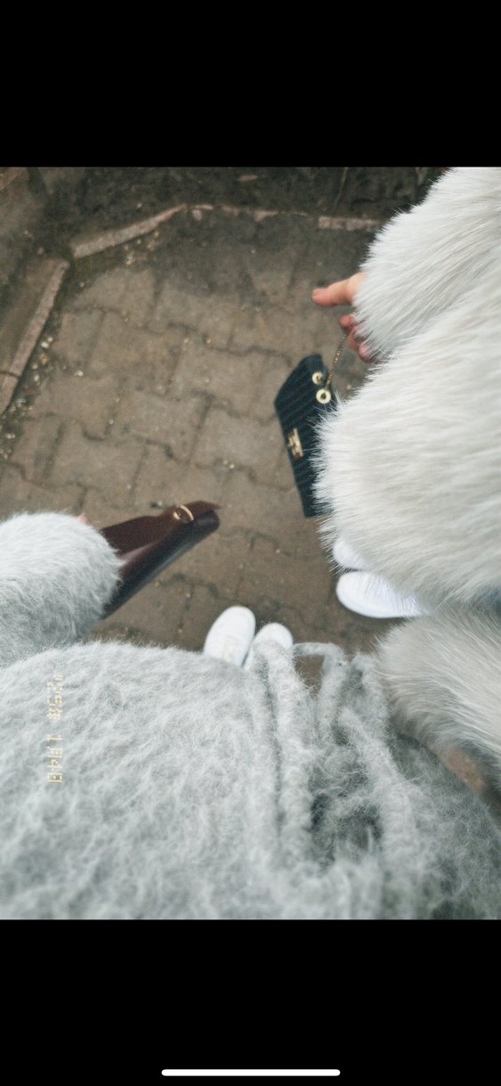 Beyaz Kürklü Kadın Midi Boy Ceket - Görsel 3