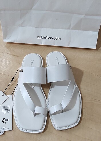 38 Beden beyaz Renk Calvin Klein terlik 