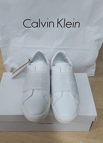 37 Beden beyaz Renk Calvin Klein Ayakkabi
