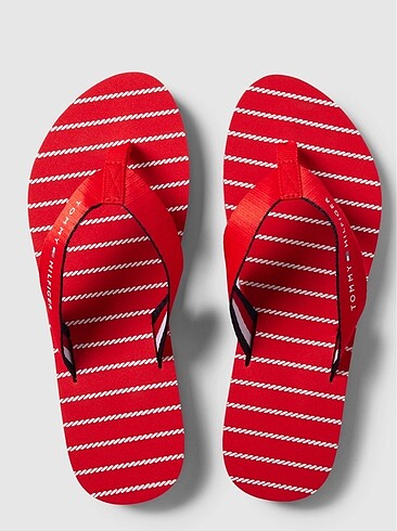Tommy Hilfiger terlik