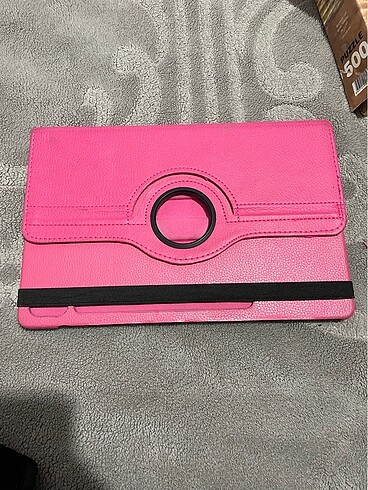 Tablet kılıfı