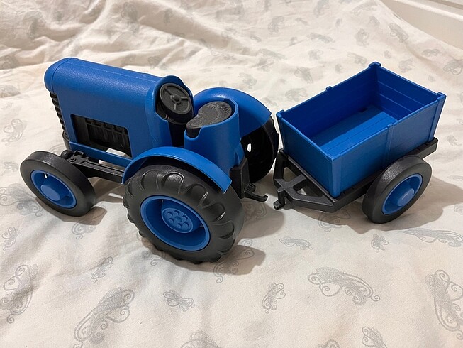  Traktör
