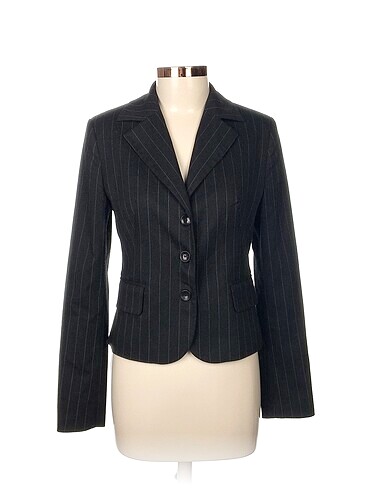 Diğer Blazer %70 İndirimli.