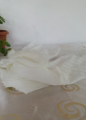 Tesettür eşarp 