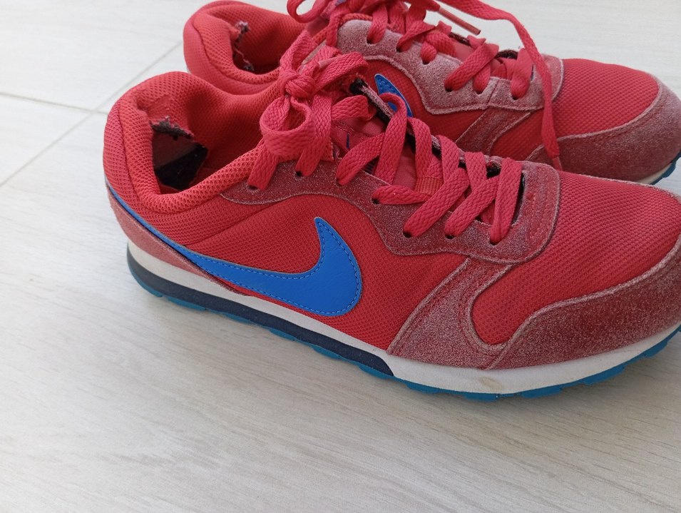 Kırmızı nıke runner - Görsel 2