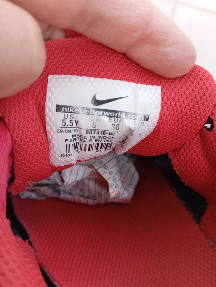 Kırmızı nıke runner - Görsel 5