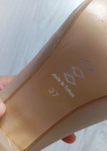 Bej Minimalist Stiletto Topuklu Kadın Ayakkabı - Görsel 3