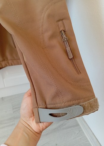 Bej rüzgarlık - Görsel 3