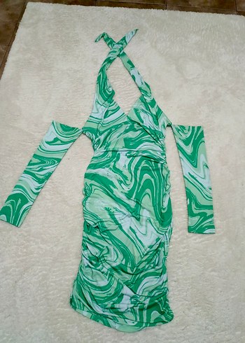 Yeşil Batik Desenli Uzun Kollu Hemşirelik Elbisesi - Görsel 5