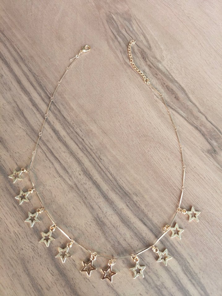 Altın Renkli Zincir Detaylı Yıldız Kolye - Görsel 5