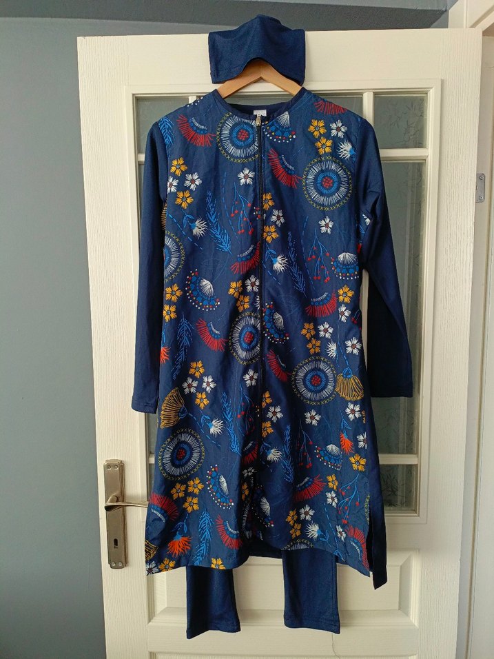 Renkli Baskılı Mavi Haşema - Görsel 2