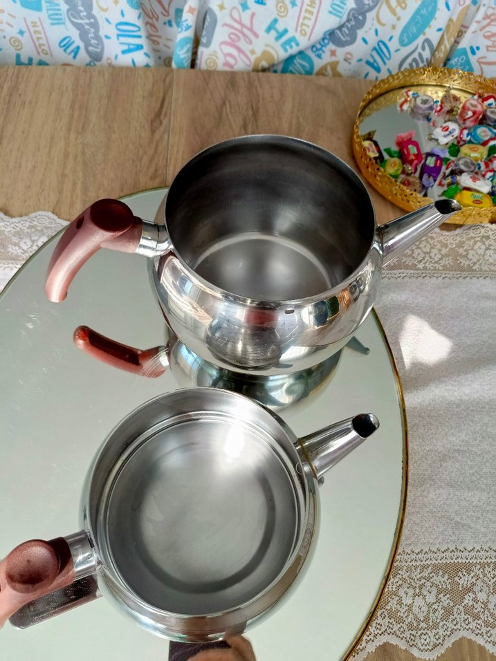 Parlak Kırmızı Kulplu Çelik Çaydanlık Seti — görsel 11/14