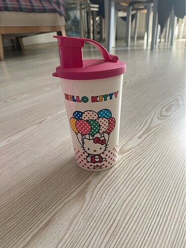 Tupperware bardak matara