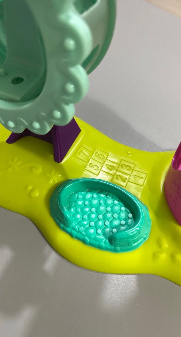 LPS Miniş Renkli Dönen Salıncak ve Dönme Dolap Oyuncak - Görsel 3