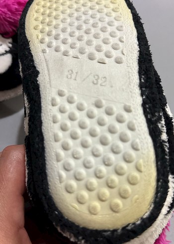 Kızlar için Renkli Örgü Sıcak Ev Terlikleri - Görsel 2