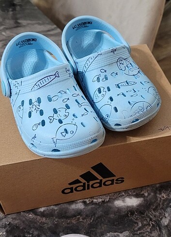 23 Beden Lc waikiki terlik sandalet
